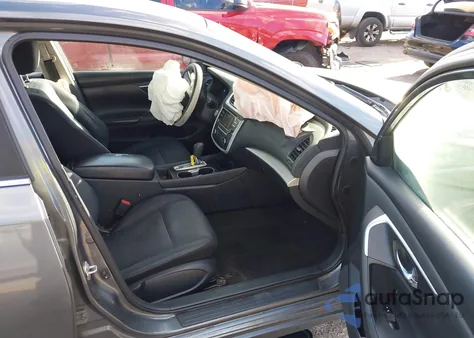 2016 Nissan Altima 2.5 S z USA, uszkodzony, nr VIN 1N4AL3AP2GN345879